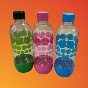 SodaStream Replacement Bottles 840mL Pink Lot of 3 Carbonating Exp 10/2026 EUC